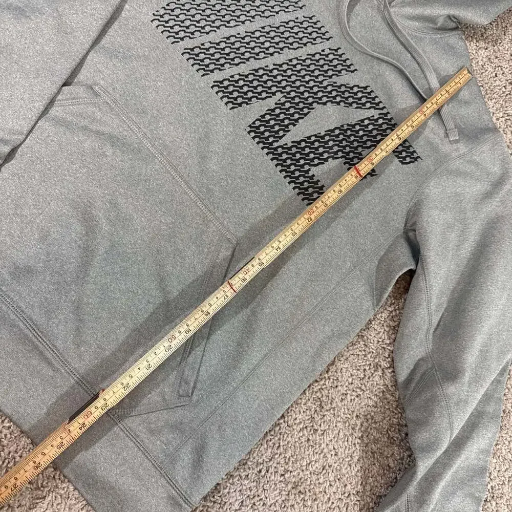 Nike Therma Fit Hoodie Mens Medium‎ Gray Pullover Training Sweatshirt EUC